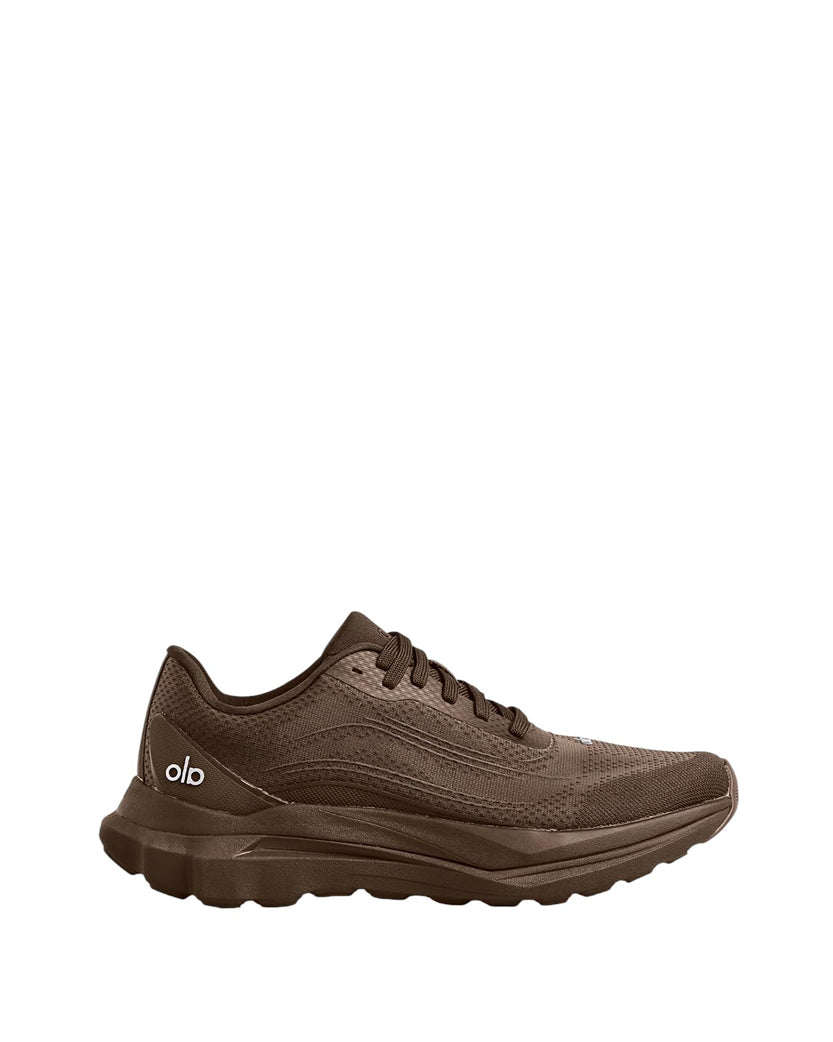 Alo Yoga Runner Sneaker Brown
