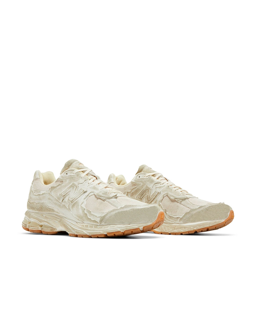 New Balance 2002R Protection Pack Distressed M2002RDG