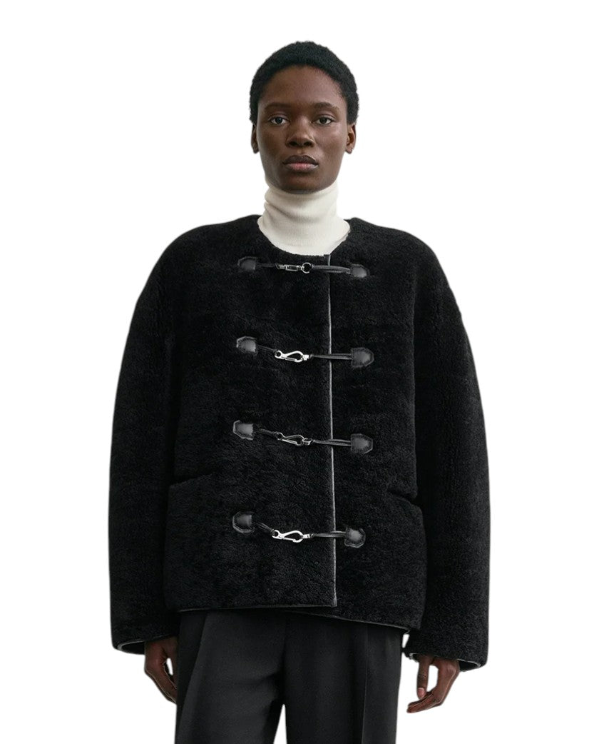 Toteme Teddy Shearling Clasp Jacket Black