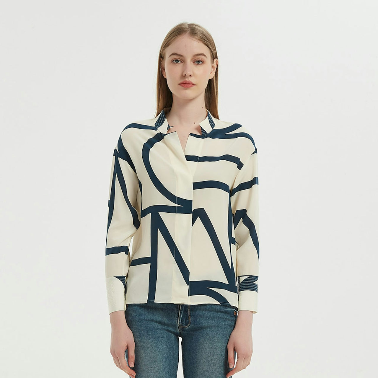 Toteme Kenya Printed Silk Crepe De Chine Shirt