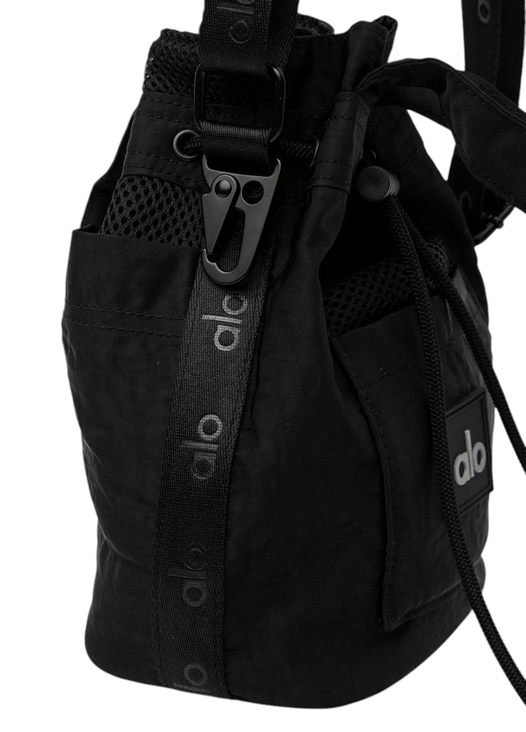 Сумка Alo Yoga Cross Body Bucket Bag Black | SSTORIES