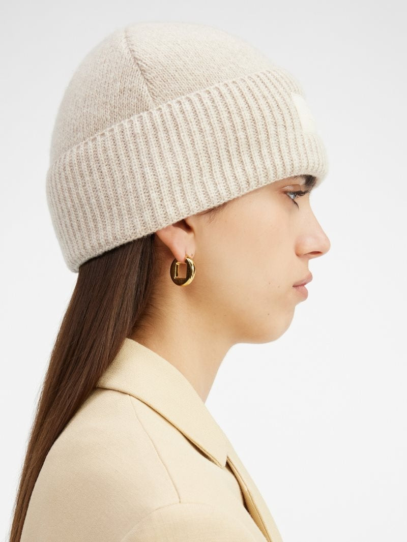 Jacquemus Le Bonnet Grosgrain Logo Beanie Natural