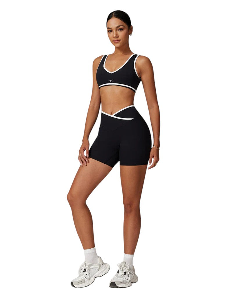 Топ Alo Yoga Contrast Line Bra Black 88432-BK | SSTORIES