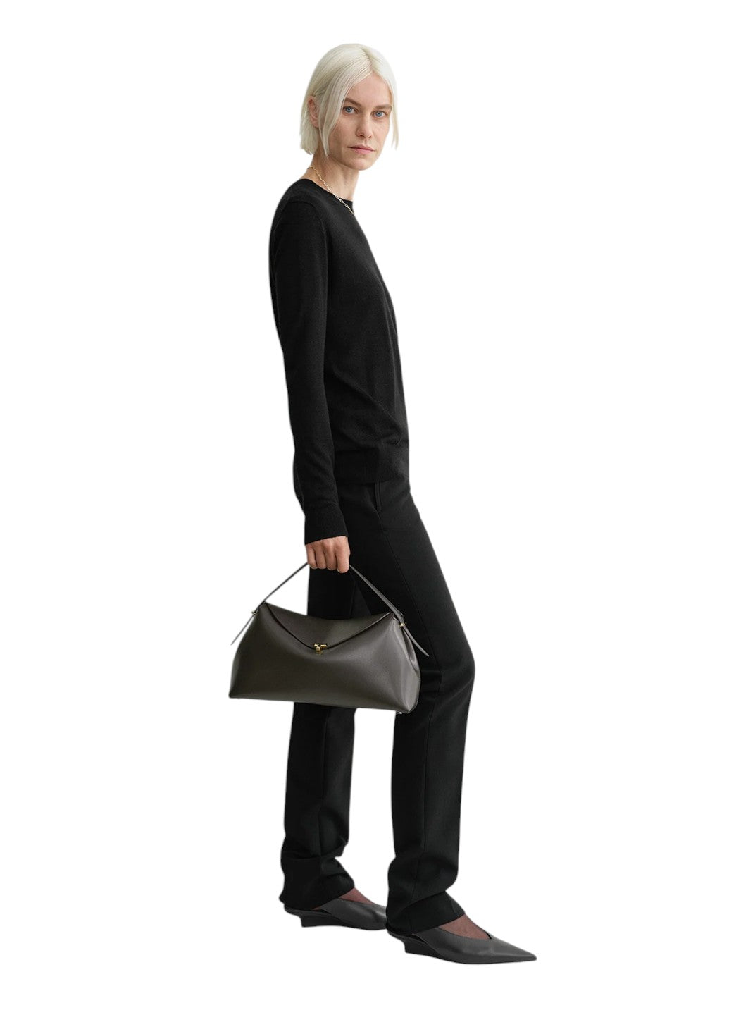 Сумка Toteme T-Lock Top Handle Smooth Leather Black | SSTORIES