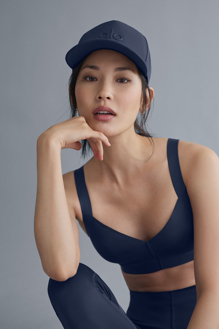 Alo Yoga Performance District Trucker Hat Navy