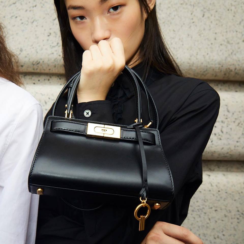 Tory Burch Lee Radziwill Petite Bag Black