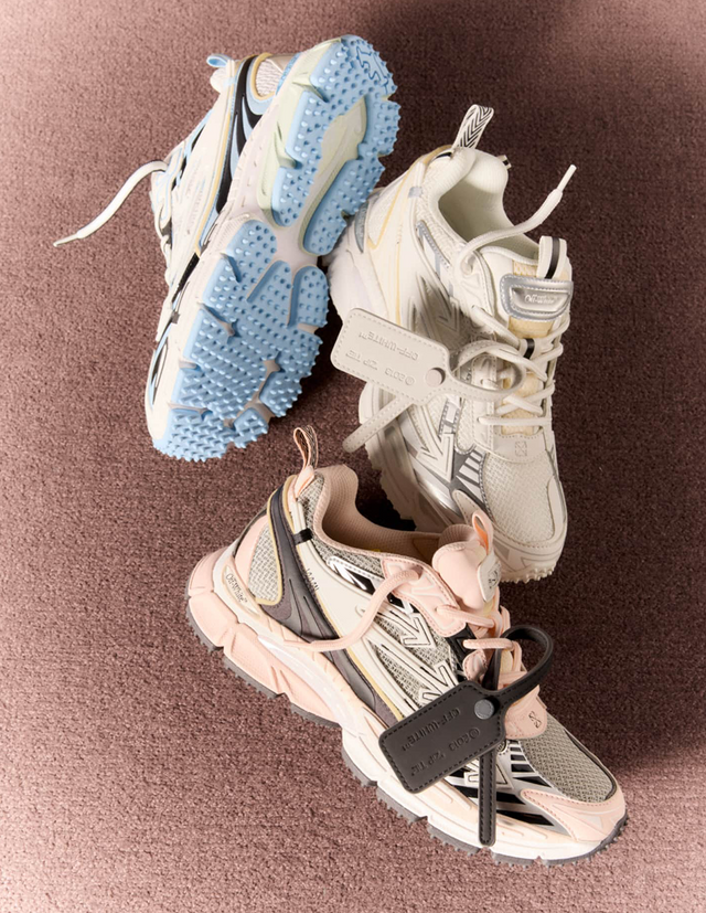 OFF-WHITE