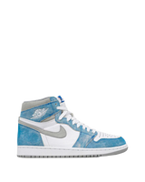 'Hyper Royal'