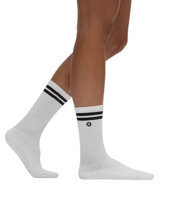 Lululemon Unisex Daily Essential Crew Socks Stripe White/Black