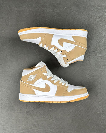 Air Jordan 1 Mid 'Tan Gum'