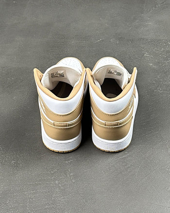 Air Jordan 1 Mid 'Tan Gum'