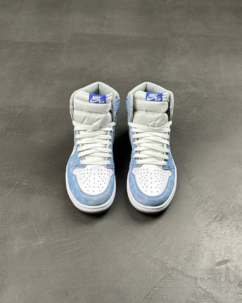 Air Jordan 1 Retro High OG 'Hyper Royal'